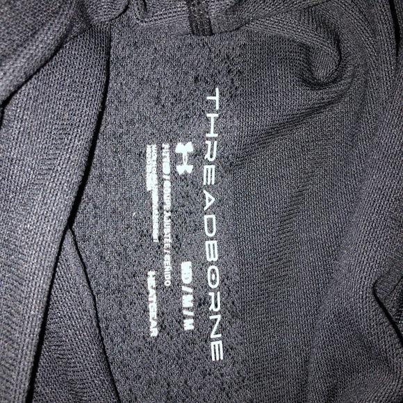 2/$20 item. Under armour long sleeve pullover. Lightweight. In great condition. - Picture 2 of 2